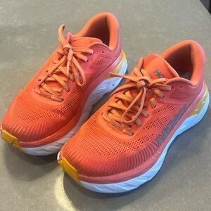 Size 7 Hoka Bondi Running Shoes